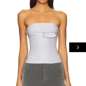 Super Down Strapless Buckle Top